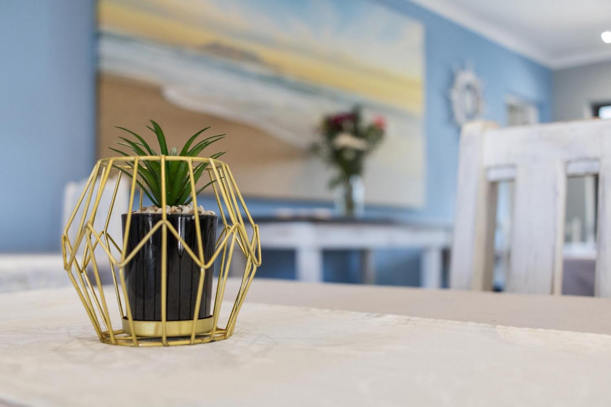 The Sandcastle Guesthouse - Melkbosstrand Buitenkant foto